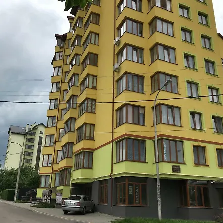 Квартира Трускавец,Бювет 500М アパート *